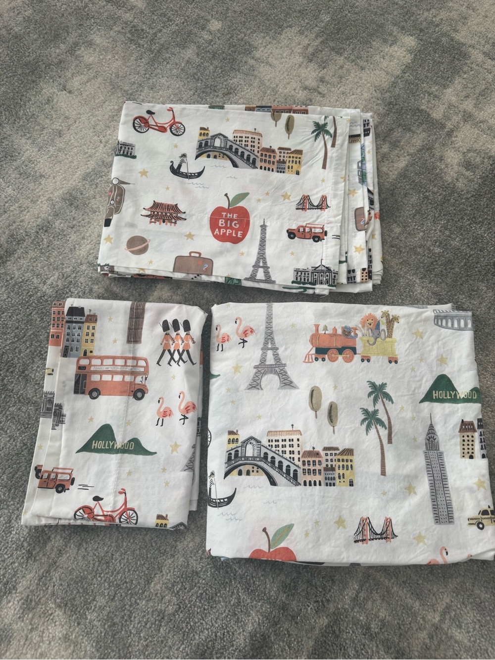 Pottery Barn Kids x Rifle Co Travel Toddler Sheet Set (crib size)